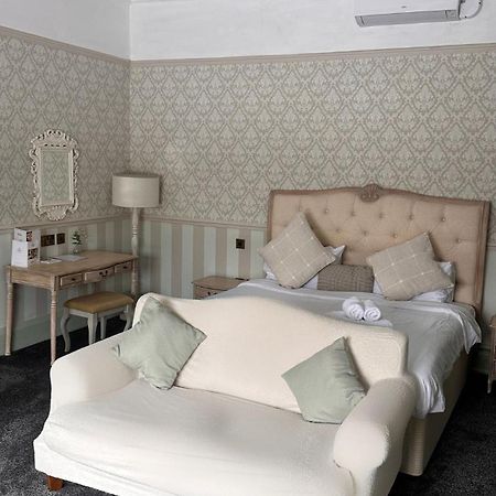 St Andrews Town Hotel Дройтвіч Екстер'єр фото