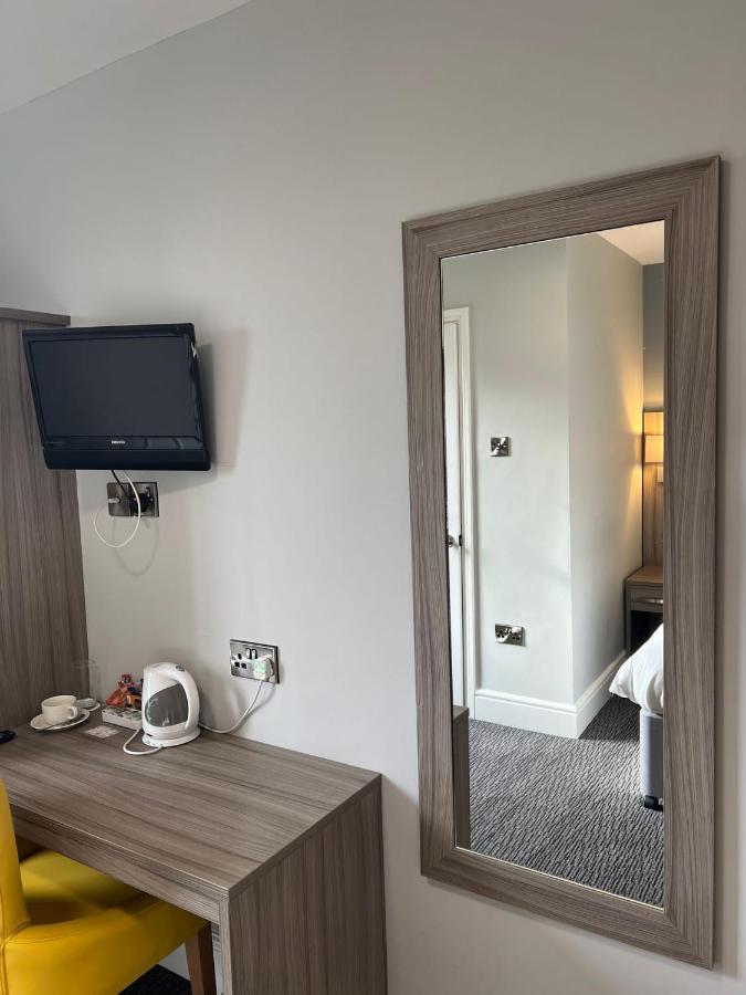 St Andrews Town Hotel Дройтвіч Екстер'єр фото