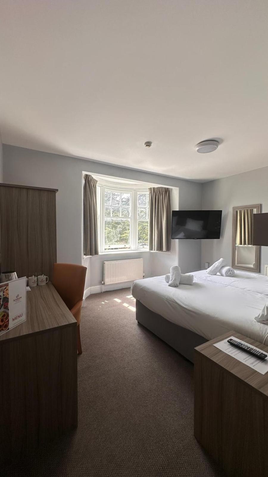 St Andrews Town Hotel Дройтвіч Екстер'єр фото