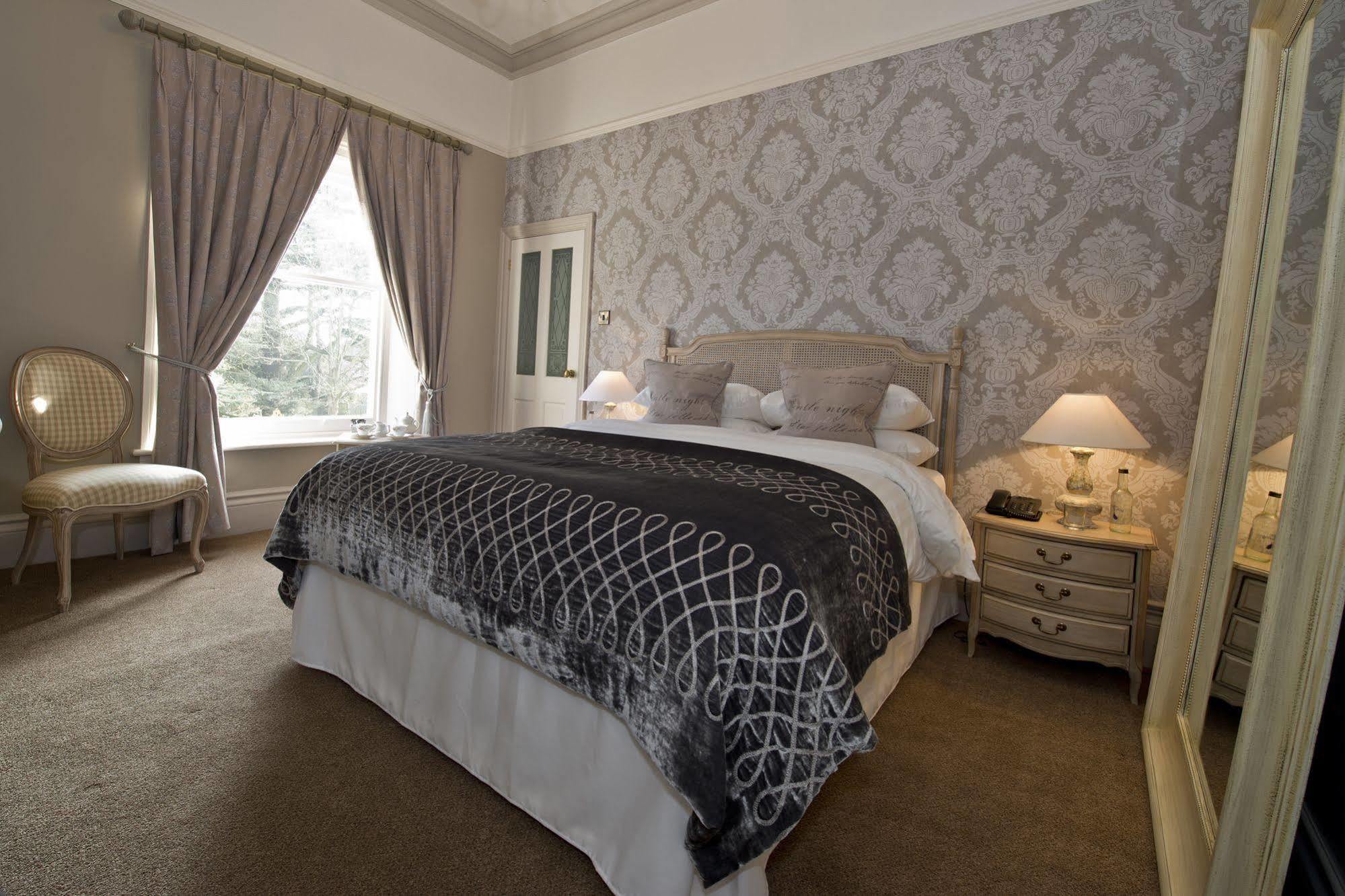 St Andrews Town Hotel Дройтвіч Екстер'єр фото